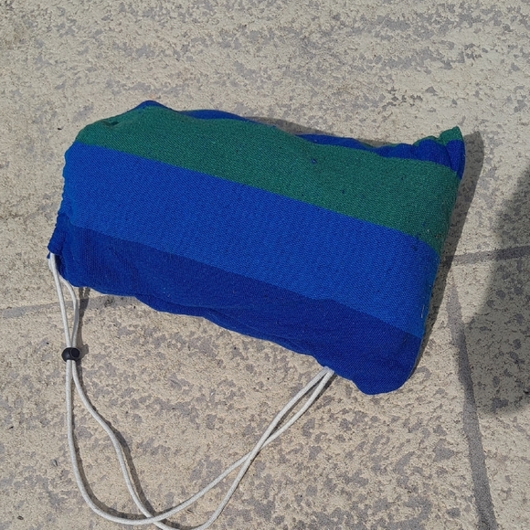 Blue and Green Hammock with Carry Bag - Picture 7 of 7